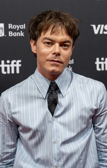 Charlie Heaton