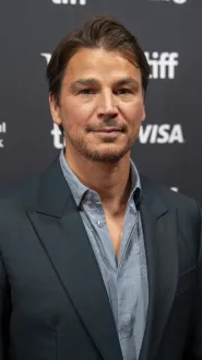 Josh Hartnett