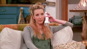 Phoebe gyűlöli a telefonos pénzgyűjtő műsorokat